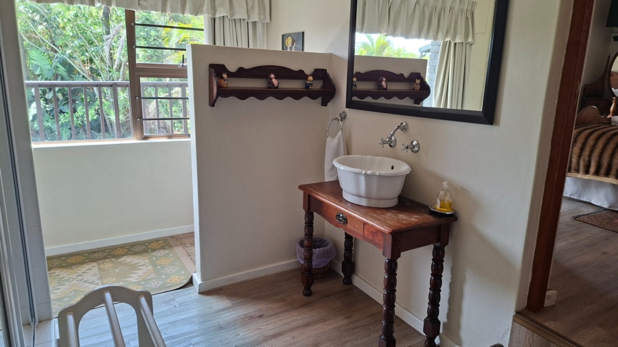 5 Bedroom Property for Sale in Blue Bend Eastern Cape